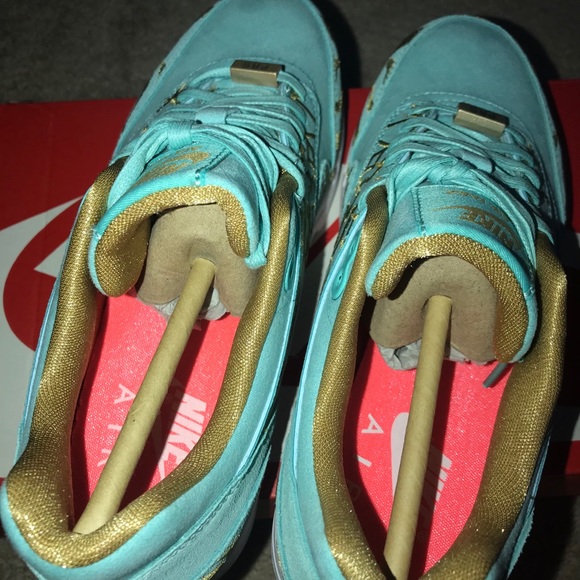 Women’s air max ultra Paris 6.5 - Picture 5 of 8